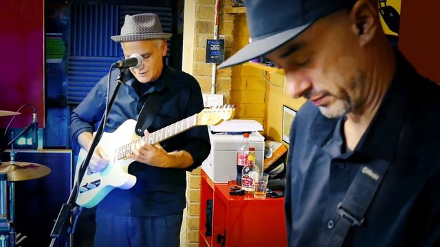 CROSSROADS (Cover) - MOJO MAFIA Blues Band смотреть онлайн