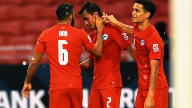 Berita Timnas 🔴 Prediksi & Bedah kekuatan Timnas Indonesia vs Singapura di Semifinal Piala AFF 2020 смотреть онлайн