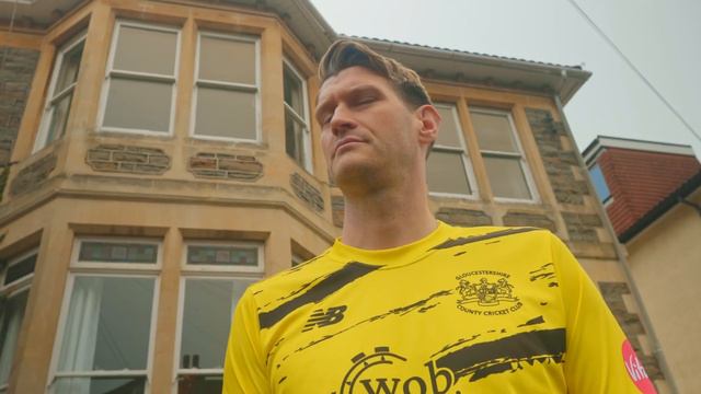 Gloucestershire Cricket unveil 2024 New Balance playing kits! 👌 смотреть онлайн