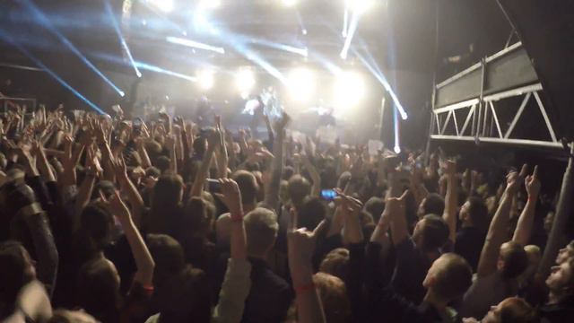 Three Days Grace - I Am Machine