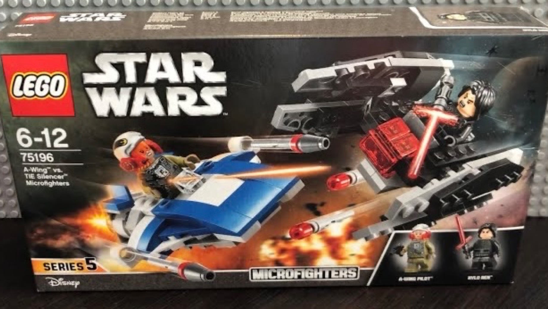 Обзор на LEGO Star Wars 75196 смотреть онлайн