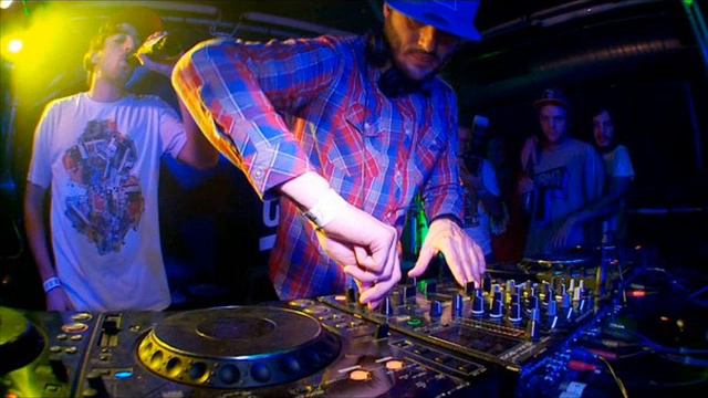 Swedish House Mafia - One (Congorock Remix & Bass Boosted) смотреть онлайн