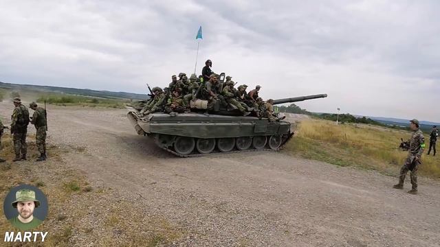 СТРАЙКБОЛ НА ТАНКАХ. ЗАРЯ - 1 СЕРИЯ // AIRSOFT WITH TANKS смотреть онлайн