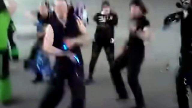 That bit in The Plok Boss Music where it goes hard смотреть онлайн