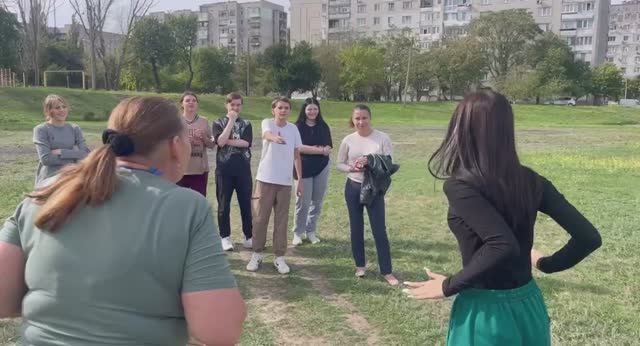 В Днепрорудненском профессиональном лицее 🎓 прошла «Эстафета здоровья» ко дню туризма смотреть онлайн