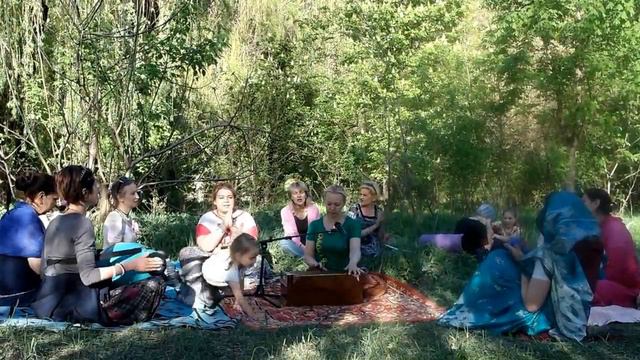 Киртан на природе, 01.05.2018, Мариуполь. Киртания - Шьяма Раса деви даси смотреть онлайн