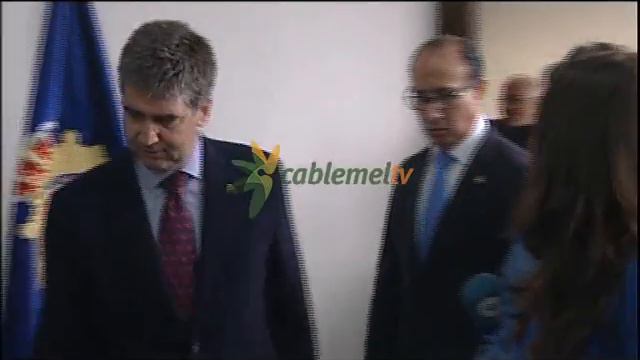 Juan José Molinos Cobo es el nuevo director general de Política Interior смотреть онлайн