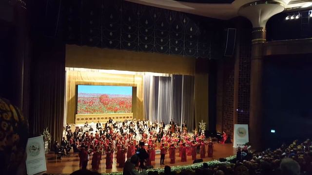 Mukam skripkaçylar topary – Gyzyl güller (Red flowers)(by Nury Halmammedov, Turkmen Classical Music смотреть онлайн