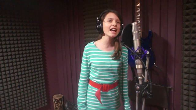 Flavia Elena - Friends (Aura Dione Cover)