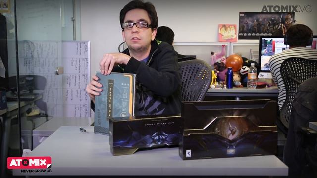 Starcraft II: Legacy of the Void Collector’s Edition – Unboxing смотреть онлайн
