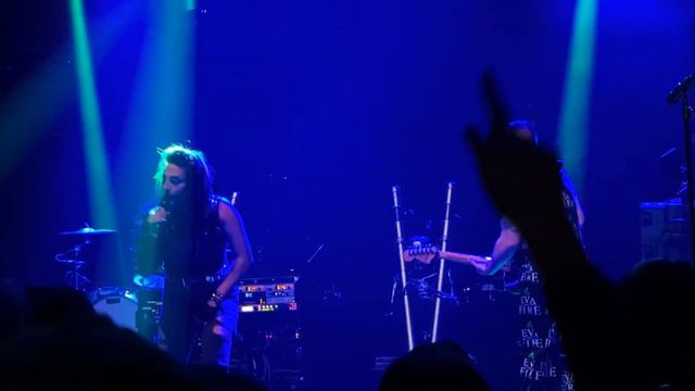 Eva Under Fire - Coming For Blood (O2 Forum London 2023) 4K смотреть онлайн