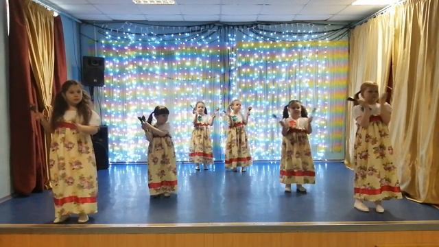 танец с ложками смотреть онлайн