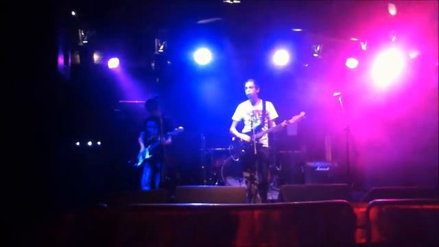 Untitled-What's Wrong? смотреть онлайн