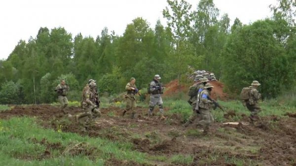 СУТКИ НА БРОНЕ. САМЫЙ РУССКИЙ СТРАЙКБОЛ  // AIRSOFT WAR