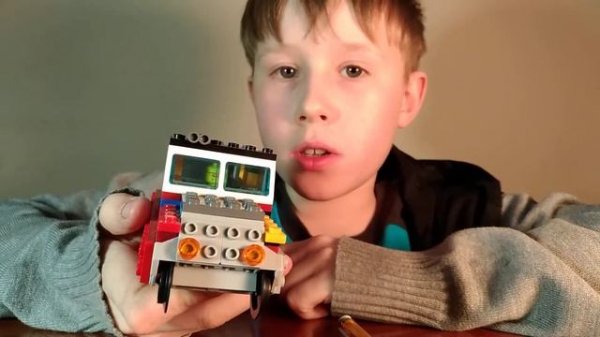 LEGO самоделка рельсовая дрезина