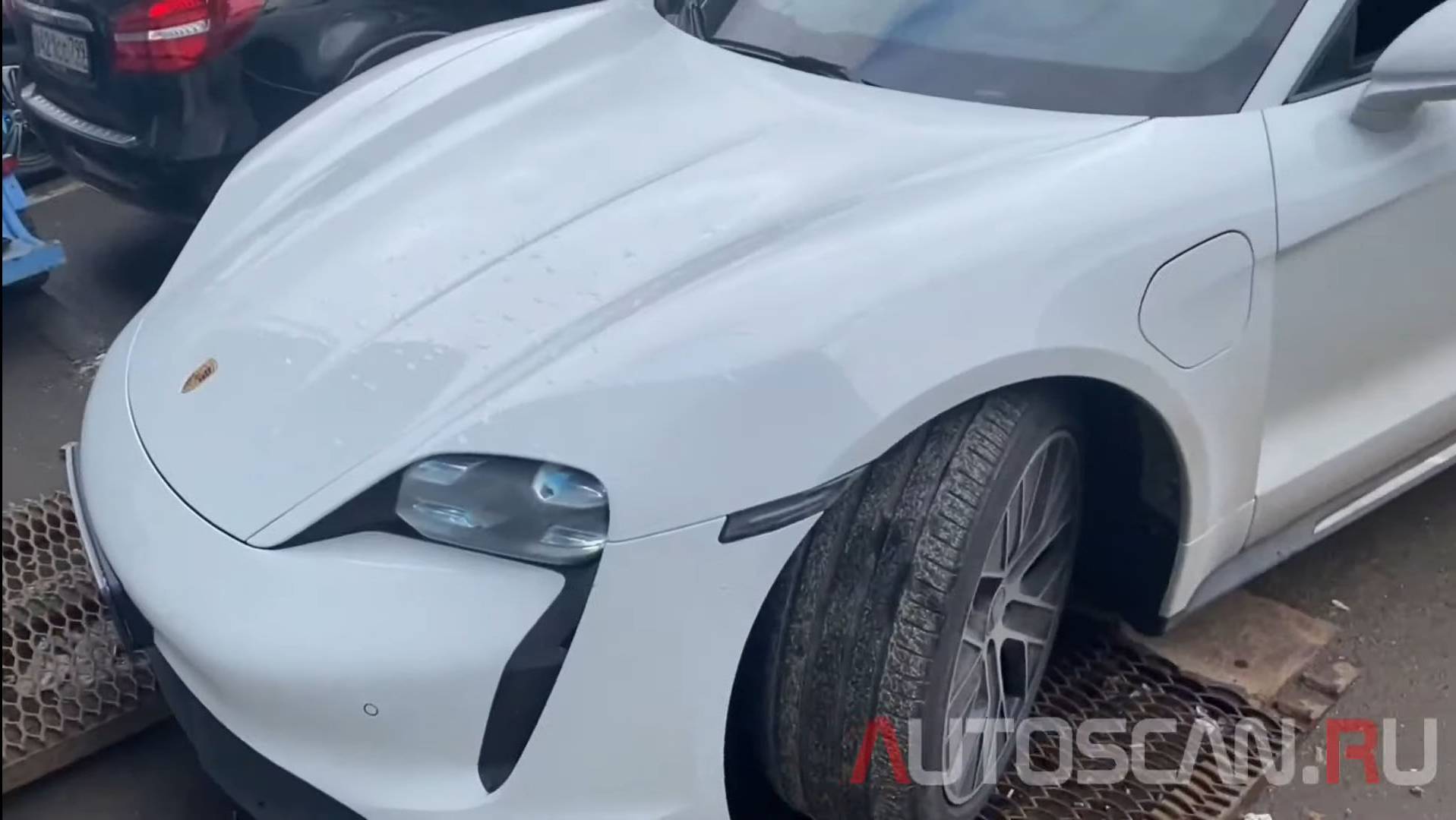 FOXWELL I80TS: Диагностика PORSCHE Taycan 2020