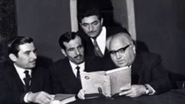 Yevlax şəhər M.M filialı şəhər Yaradıcılıq evi ədəbiyyatşünas,tənqidçi Zamanov Abbas Fəttah oğlu 11 смотреть онлайн