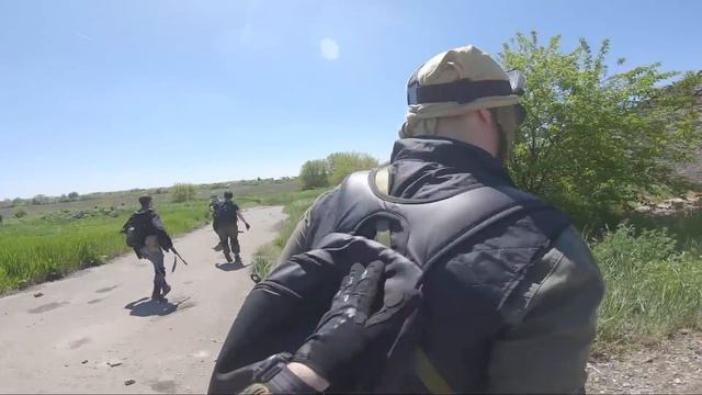 НАС ПРЕСЛЕДУЮТ ЗОМБИ. ЧУМА-15: 1 СЕРИЯ // PLAGUE-15: AIRSOFT ZOMBIE смотреть онлайн