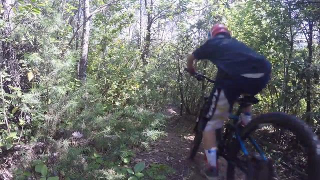 Tobias and Mathys 10 years old -MTB riders- смотреть онлайн