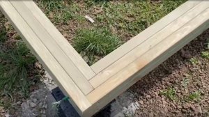 Монтаж обвязки на сваях пакетом досок под каркасный дом А-фрейм