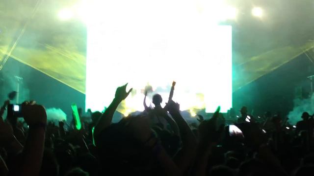 Swedish House Mafia Future Music Festival Melbourne 2011 смотреть онлайн