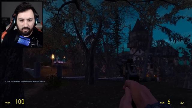 TENTANDO SOBREVIVER AO THOMAS.EXE MONSTRO ARANHA NO GARRYS MOD! смотреть онлайн