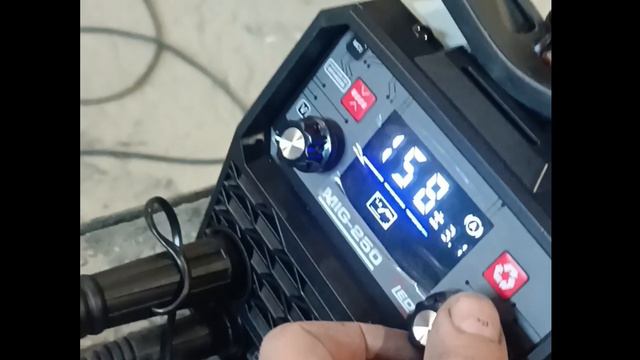 Andeli mig-250 mini set1 Обзор сварочного полу автомата. .mp4 смотреть онлайн