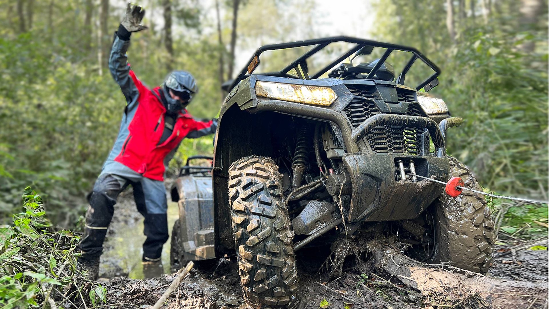 Такое еще бывает?! Новенький квадроцикл 4х4 с понижайкой и лебедкой за 500 тр! Bison 450 смотреть онлайн