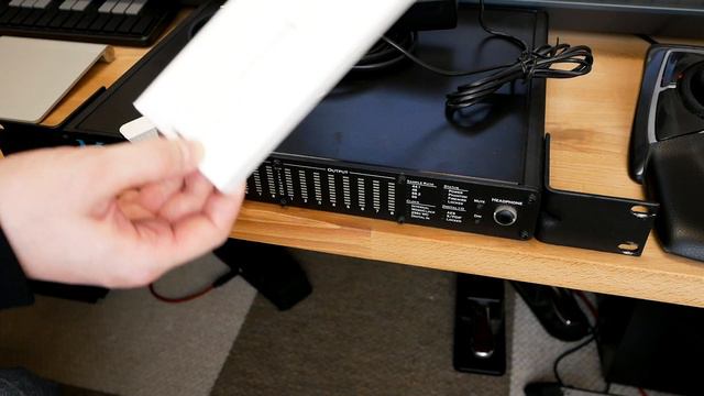 METRIC HALOのMOBILE I/O 2882を買ってみた、というお話。 смотреть онлайн