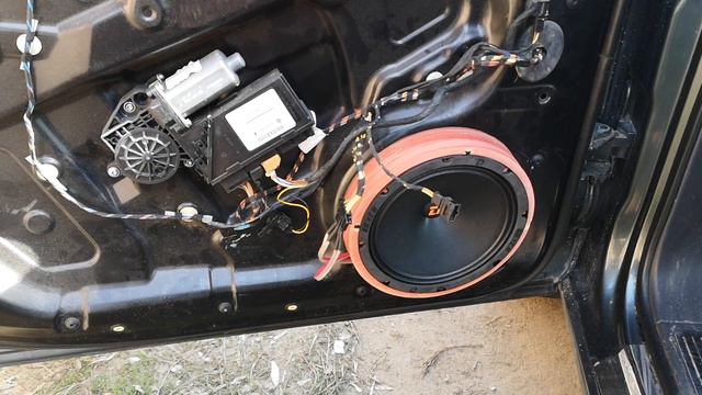 DL Audio Raven 200 вместо штатного в VW Touareg 1G 2004 смотреть онлайн