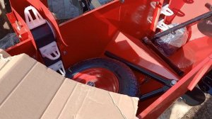 распаковка и осмотр новенького картофелесажателя КС-2МТ для минитрактора.
