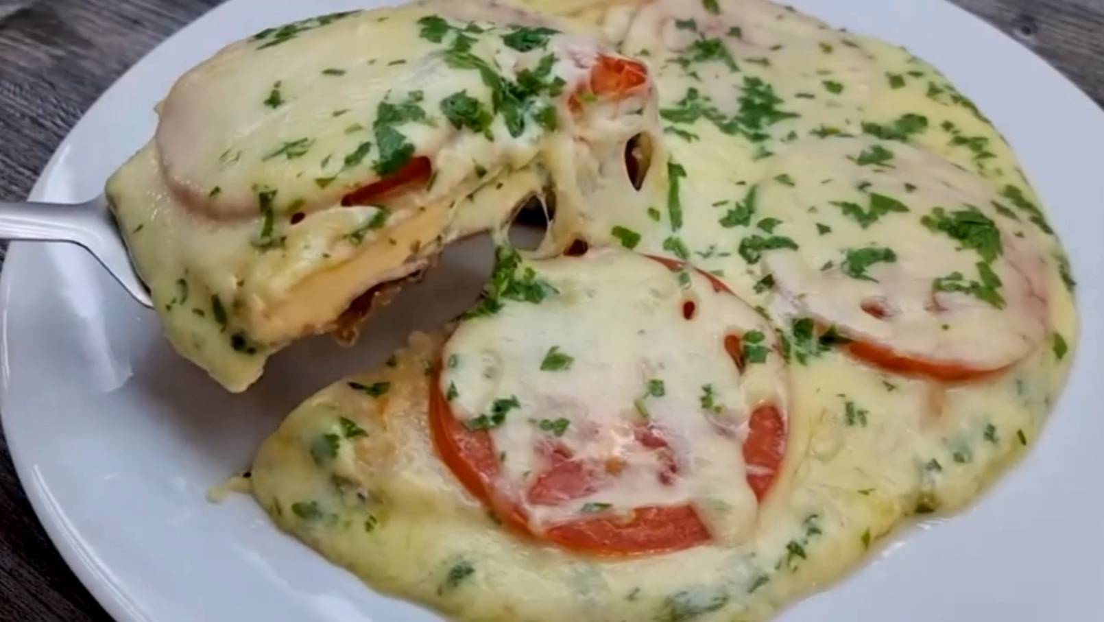 Яйца с сыром в лаваше | Завтрак с яйцами на сковороде смотреть онлайн