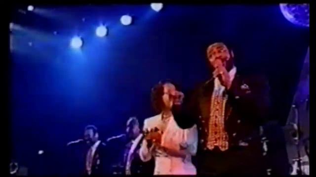 Dennis Edwards LIVE - Don't Look Any Further (Semi Rare) смотреть онлайн