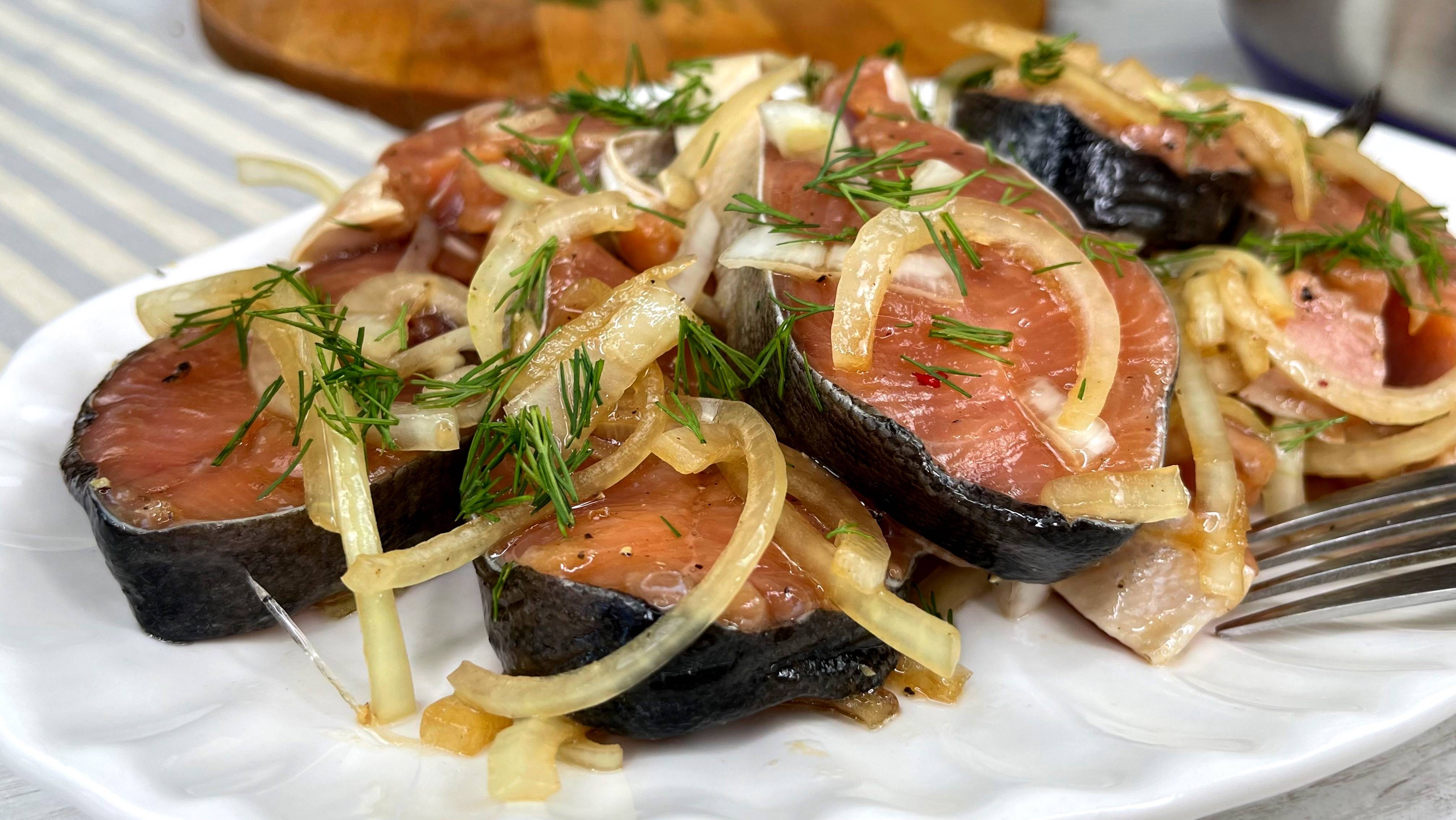 Мама научила готовить ГОРБУШУ "под семгу"! Не семга, но не ожидала, что будет так вкусно (и быстро) смотреть онлайн