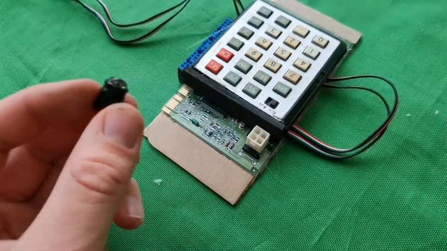 Makeing of C4 bomb from CS:GO смотреть онлайн