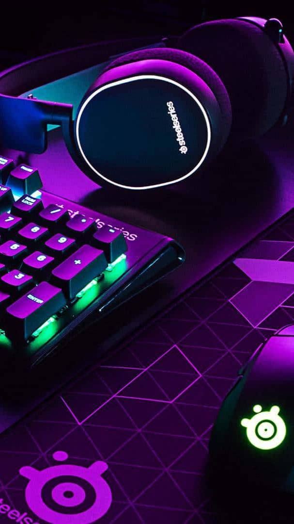 🟠Топ стример с новыми наушниками🟠