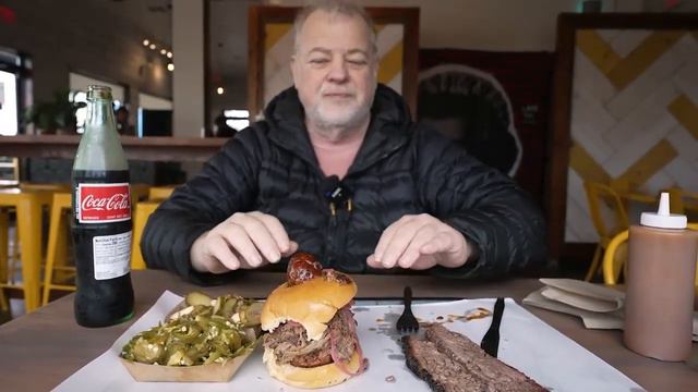 Uncovering LA Barbecue's Top Dishes in Austin, TX смотреть онлайн