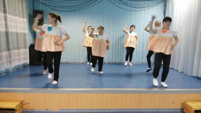 танец ТАНЦУЙ СО МНОЙ