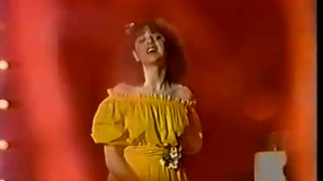 Young Talent Time - MacArthur Park by Tina Arena - 1982 смотреть онлайн