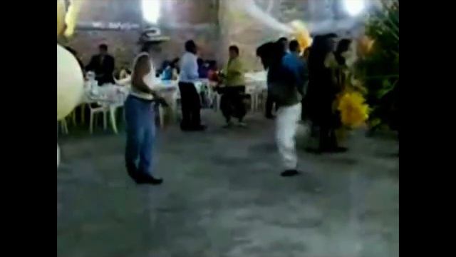 PAPA AMERICANO (baile oficial) смотреть онлайн