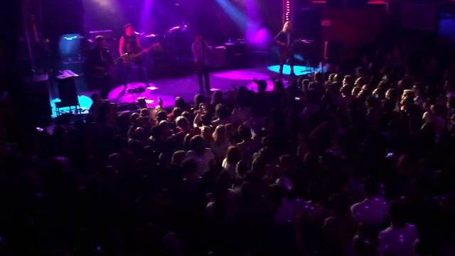 Nothing but thieves, I’m not made by design, live. Madrid 2018. смотреть онлайн