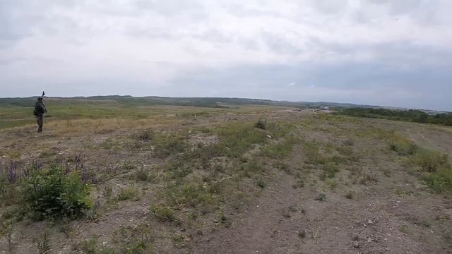 НАШ ТАНК ПОПАЛ В ЗАСАДУ. СТРАЙКБОЛ. ЗАРЯ - 2 СЕРИЯ // AIRSOFT WITH TANKS смотреть онлайн