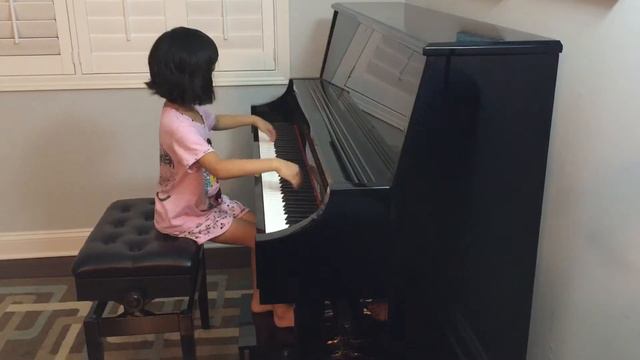 Moon Dust by 6-year old girl смотреть онлайн