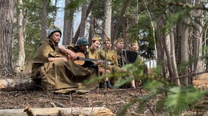 На поле танки грохотали