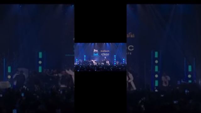 Fight vs battle bones thug and three 6 Mafia смотреть онлайн