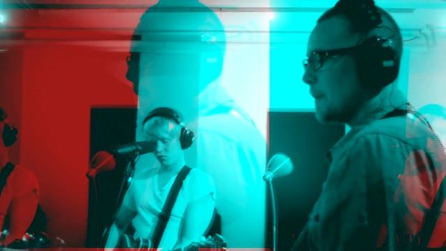 Milesmore live from Malmi " Some nights I see Miami" смотреть онлайн
