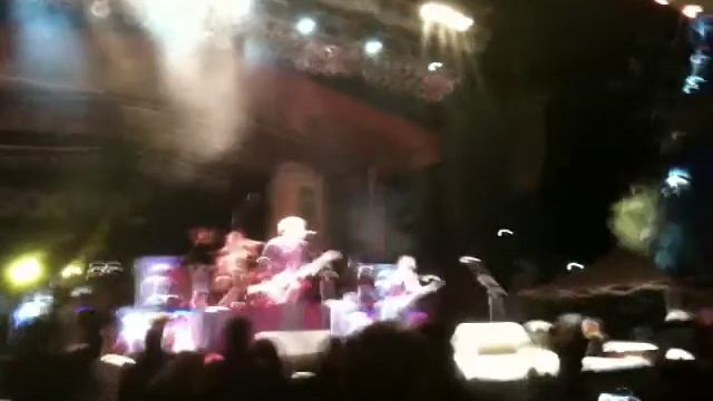 Sick Puppies - My World - The Big Fresno Fair смотреть онлайн