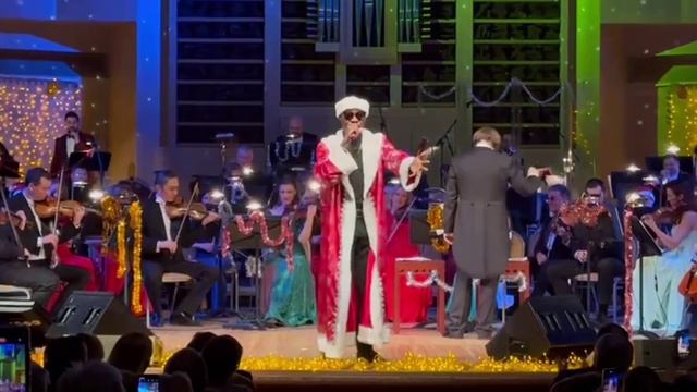 Новый год со звездами смотреть онлайн