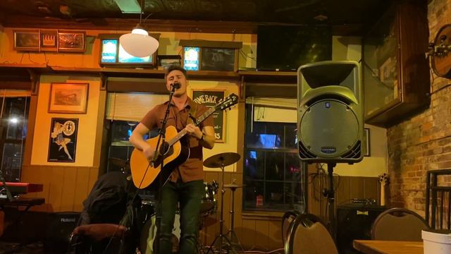 Rainbow Kitten Surprise - First Class - covered by Jonah Spencer смотреть онлайн