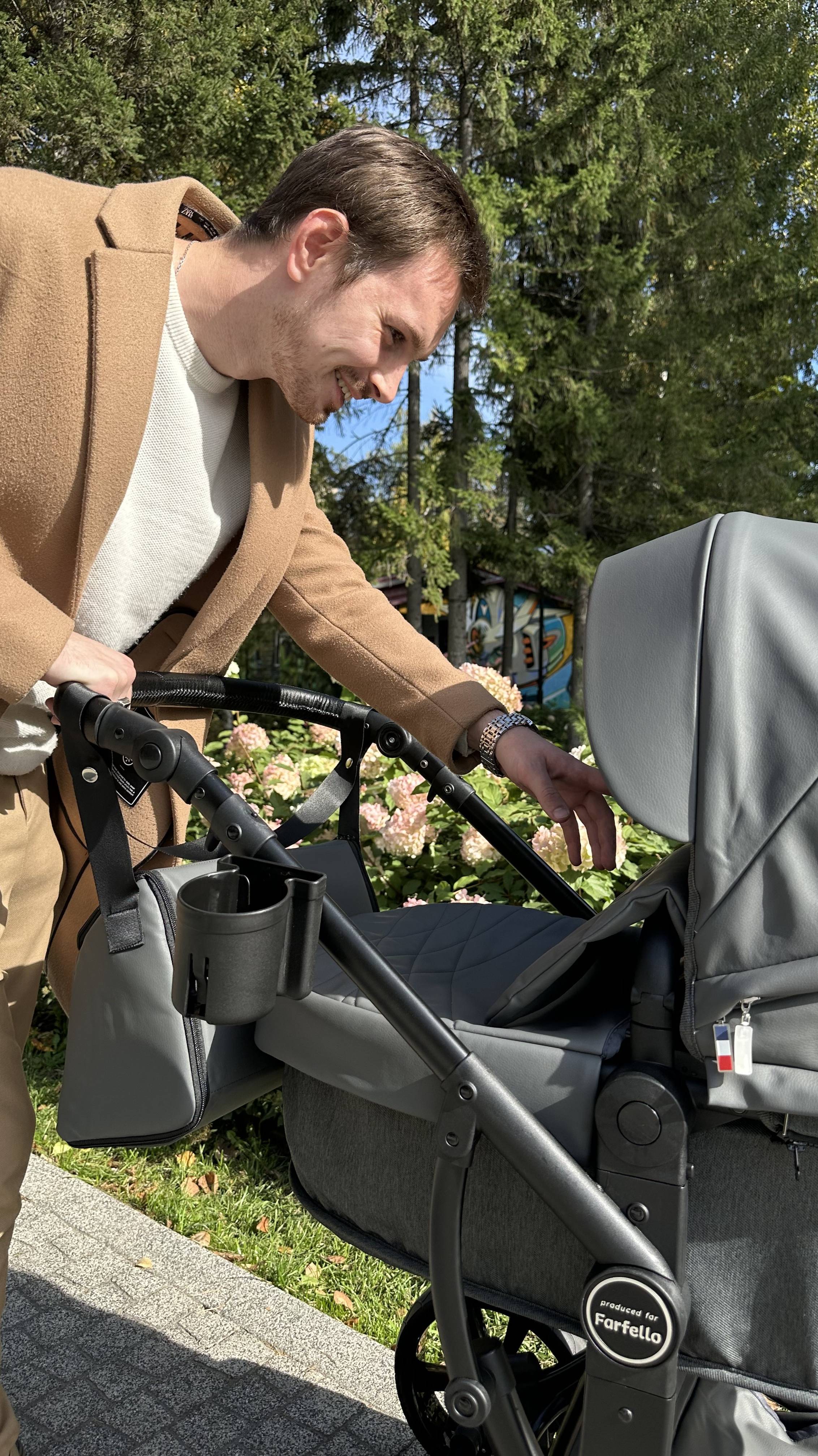 Золотая осень пришла! 🍁 Время долгих и уютных прогулок с Aimile Pro 🤩 смотреть онлайн